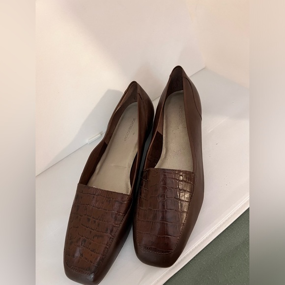 Othr Shoes - Brown leather loafers with crocodile print #loafers